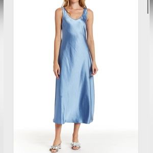 NWT Drew Clothing Nala Dress Size L